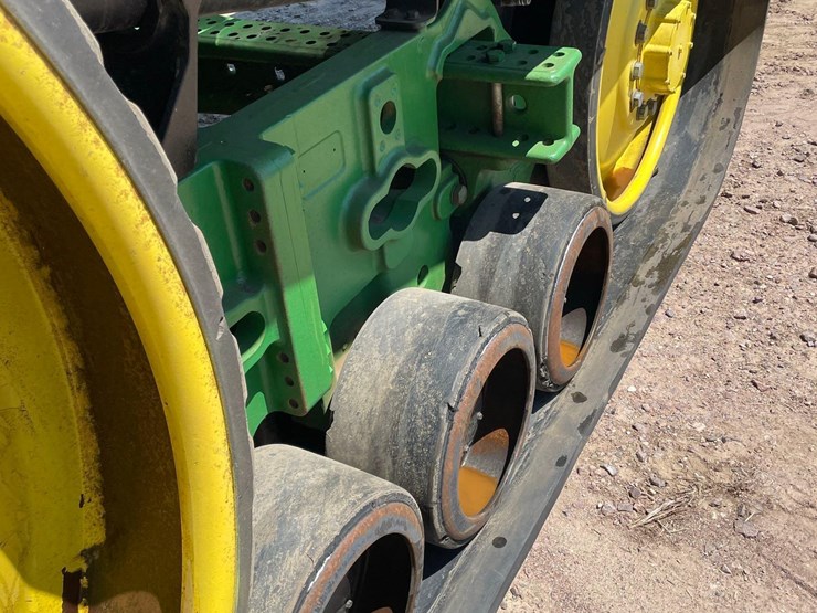 2013-john-deere-8360rt-image-28