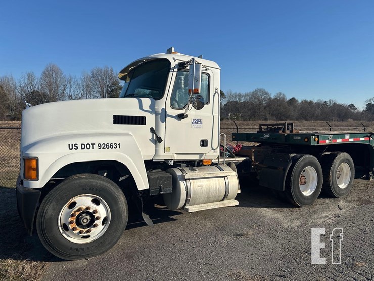 2005-mack-chn613-image-1