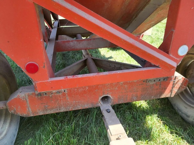 j&m-350-20-hopper-wagon-w/running-gear---tag-#1041-image-25