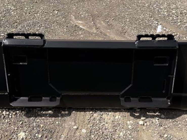 #193-•-standard-skid-steer-bucket---74-in-image-3