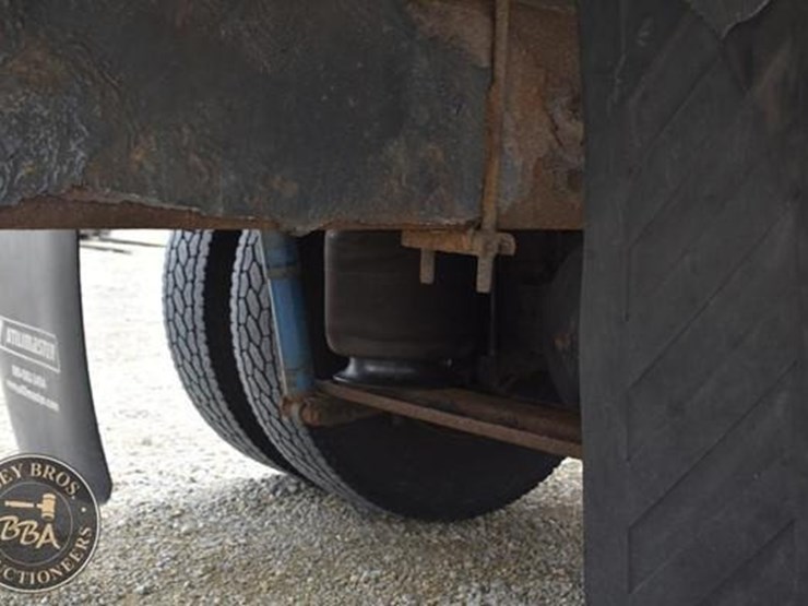 2008-kenworth-t300-image-46