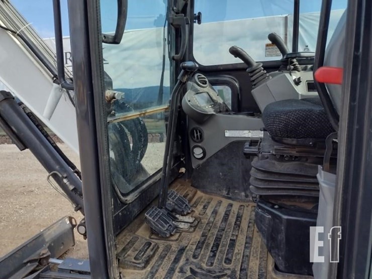 2019-bobcat-e42-image-12