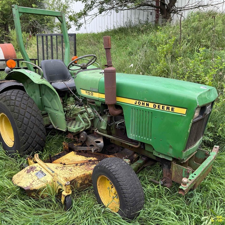 JOHN DEERE 850