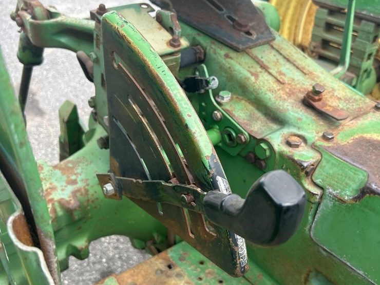 john-deere-1530-image-17
