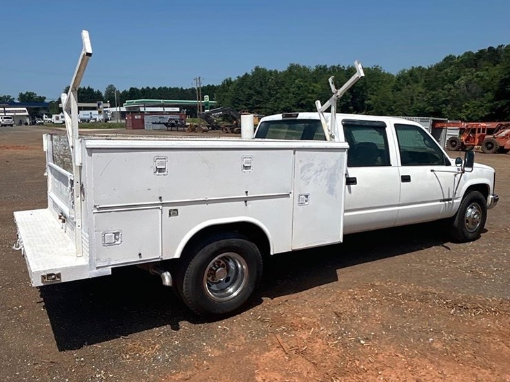1999-chevrolet-3500-image-3