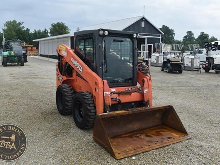 2017-kubota-ssv65-image-25
