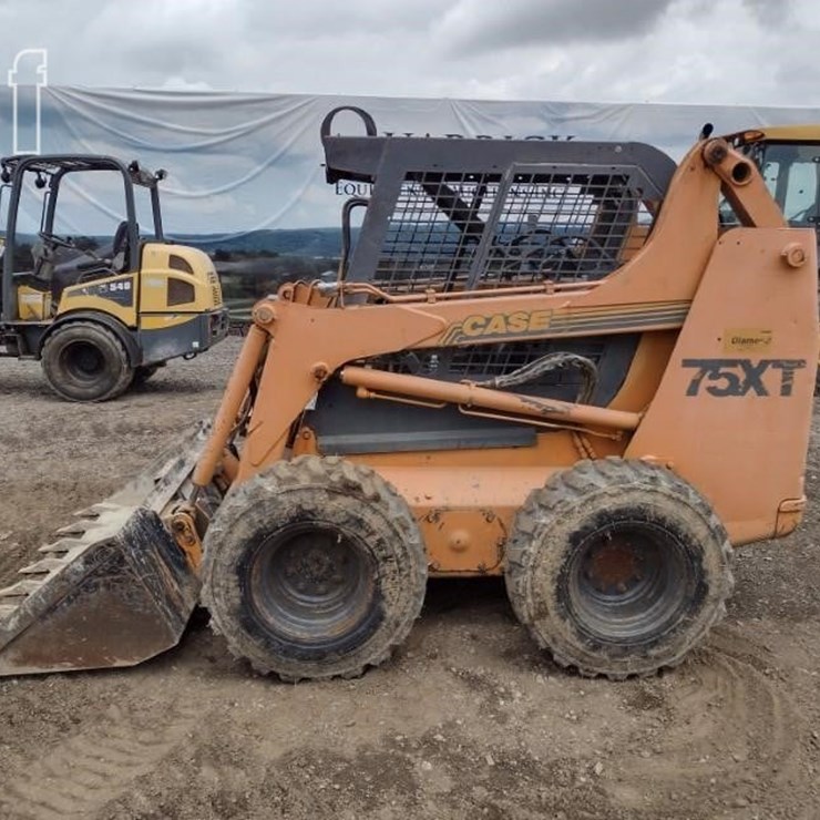CASE 75 XT