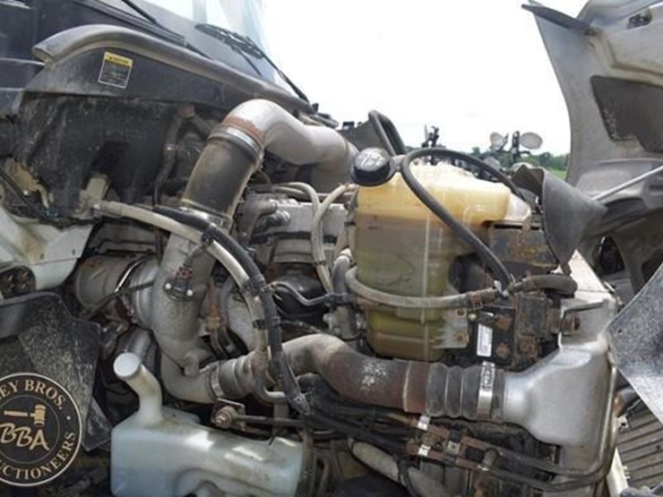 2014-international-prostar-image-44