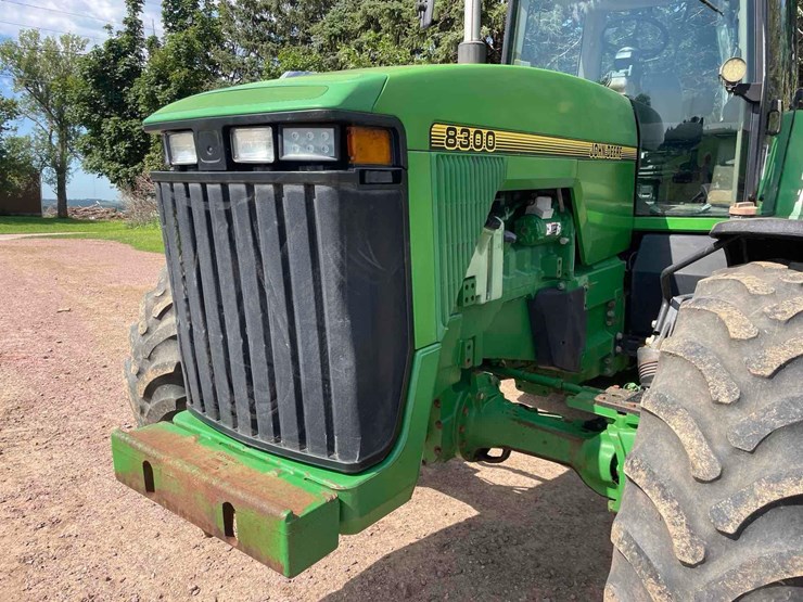 1996-john-deere-8300-image-77