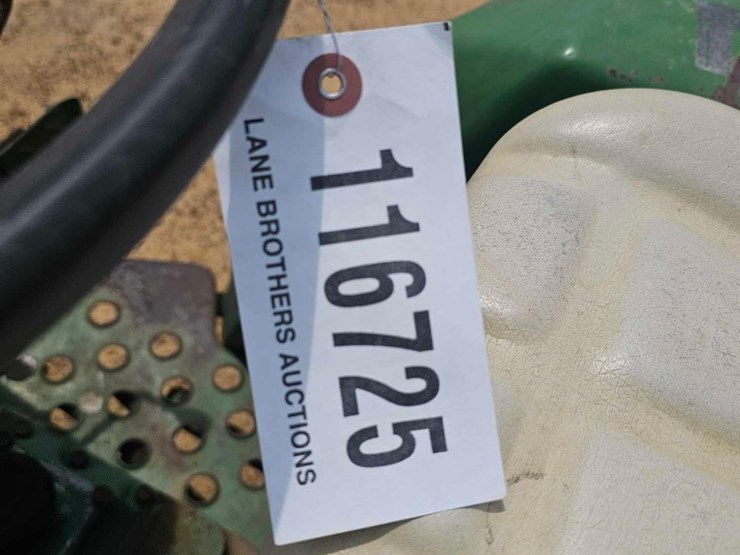 john-deere-750-image-8