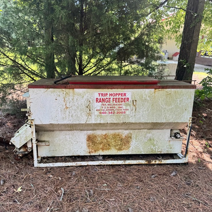 Trip Hopper Range Feeder