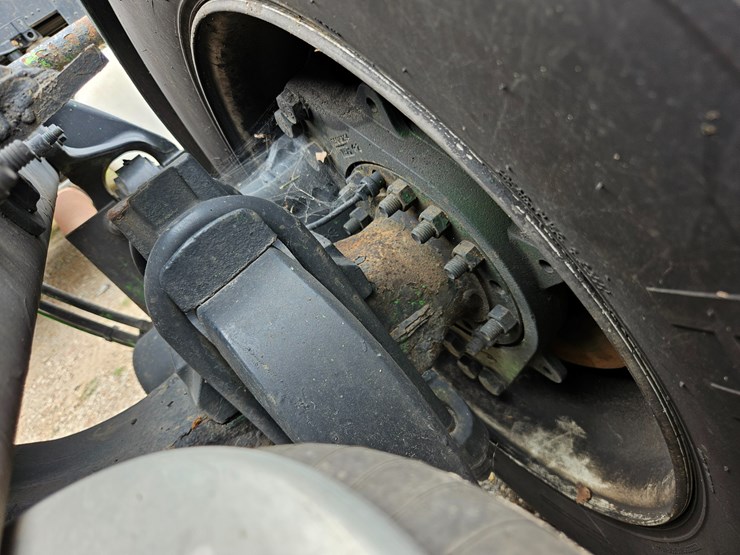 2018-peterbilt-579-image-98
