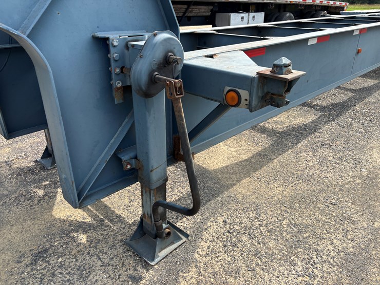 #22786-•-40-ft-container-hauling-trailer-image-11
