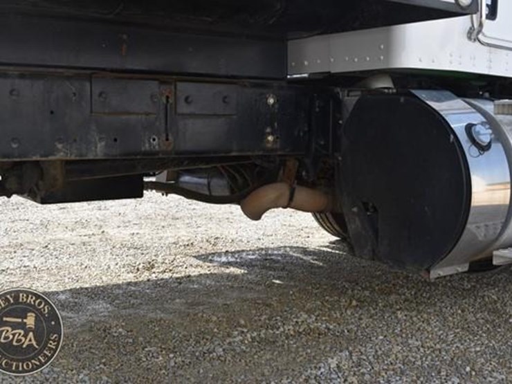 2012-kenworth-t370-image-45