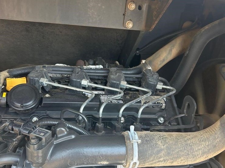 2021-bobcat-e85-image-6