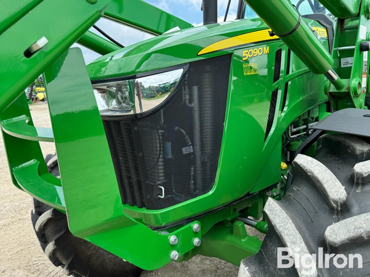 2022-john-deere-5090m-image-13