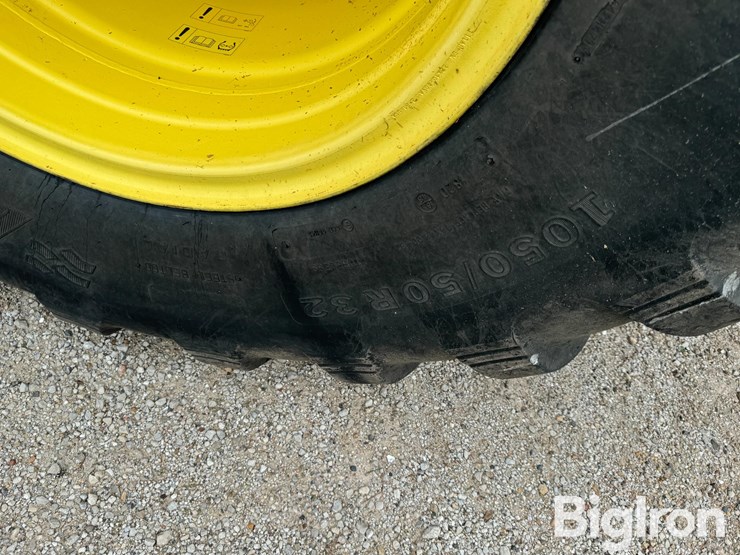 2021-john-deere-f4365-image-17