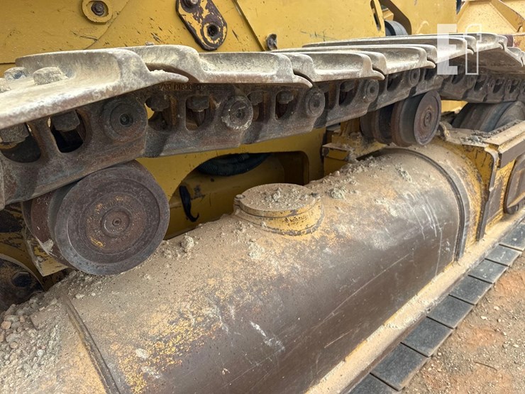 2019-caterpillar-973k-image-17