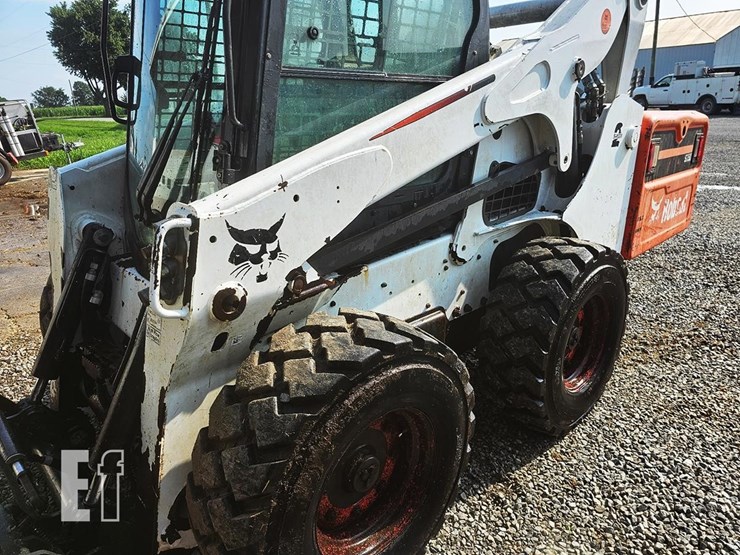 2012-bobcat-s750-image-2