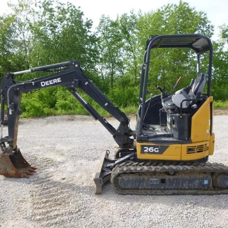 2022 DEERE 26G