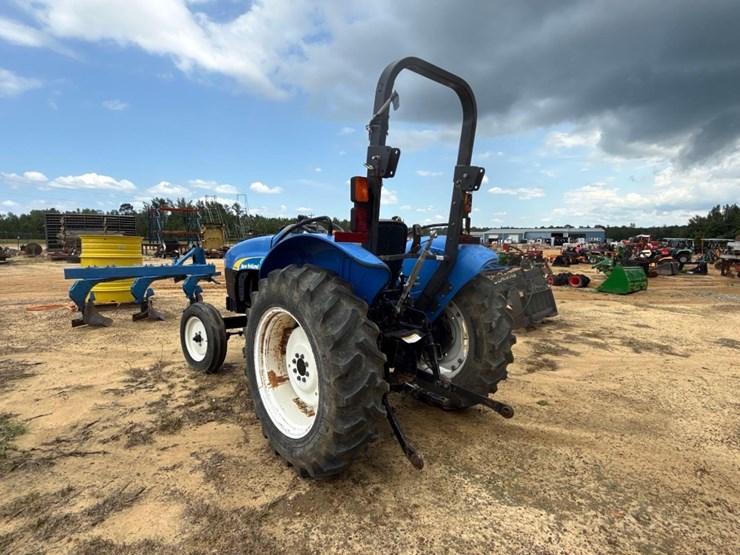 189---new-holland-tt45a-2wd-tractor-image-3