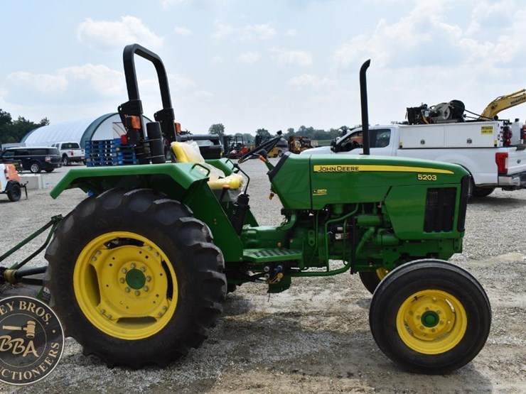 2007-john-deere-5203-image-14
