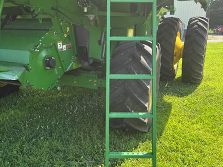 2010-john-deere-2010-image-42