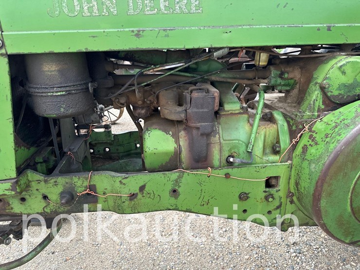 john-deere-70-image-5