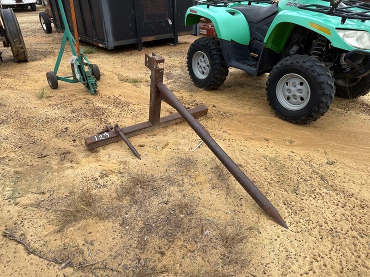 125---3-pt-hitch-hay-spear-image-1