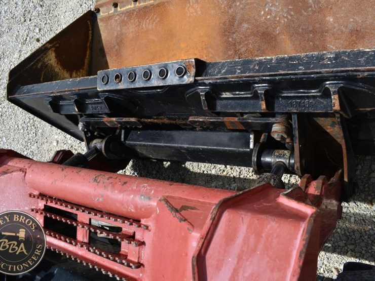 2016-takeuchi-ts50v-image-11
