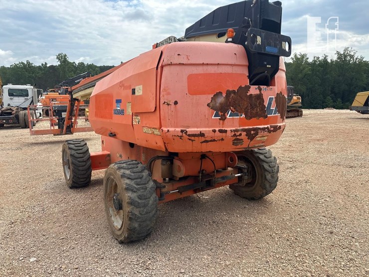 2014-jlg-660sj-image-7
