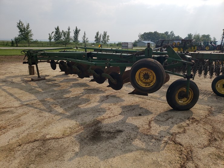 john-deere-6-image-3