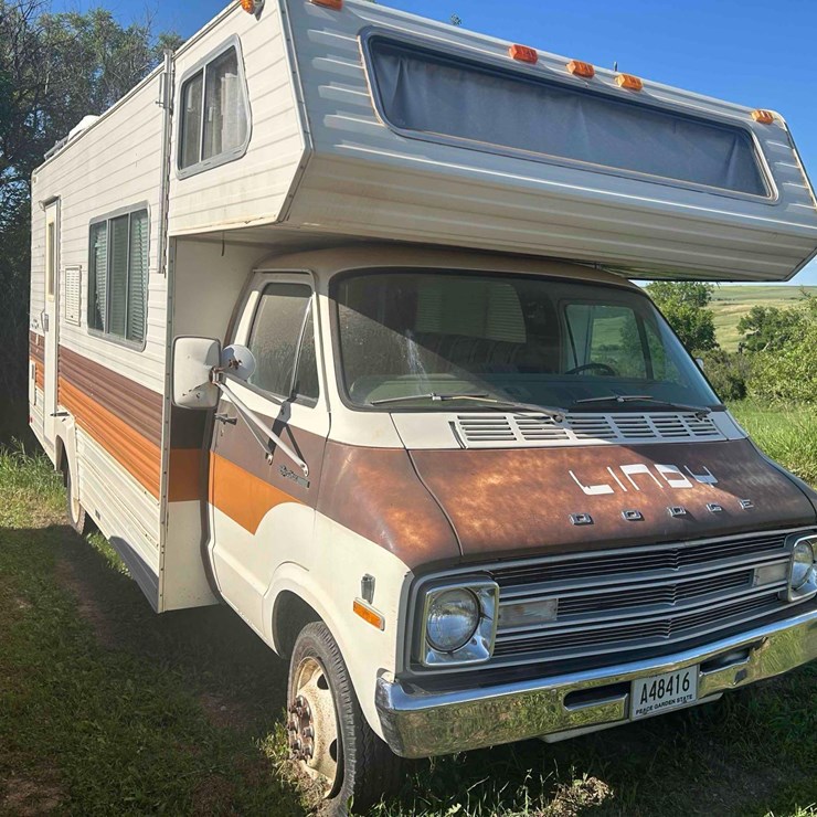 **SOLD ONSITE ONLY - NO ONLINE BIDS WILL BE ACCEPTED** Dodge Motorhome