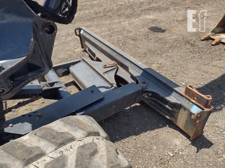 2017-deere-50g-image-22