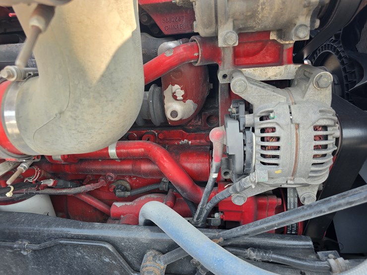 2019-peterbilt-579-image-61