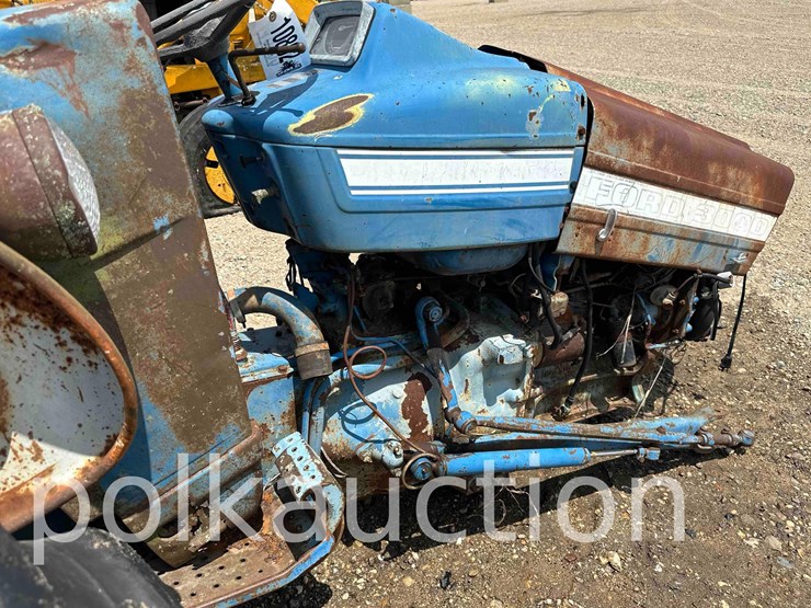 ford-3000-image-9