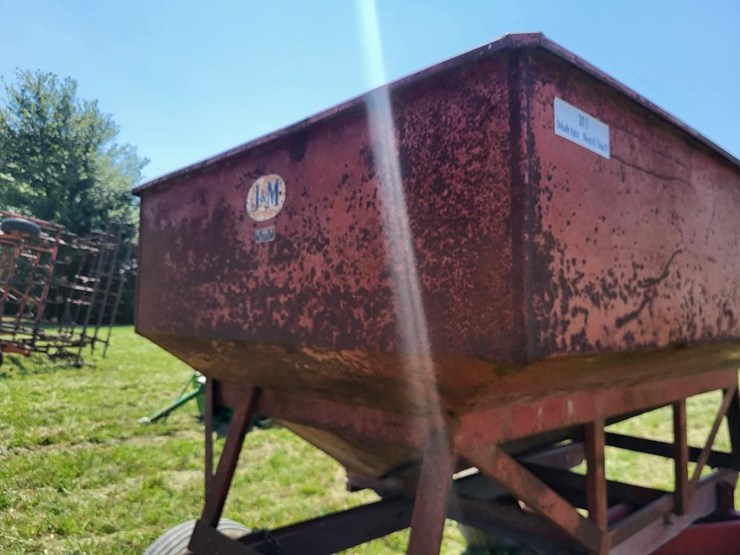 j&m-350-hopper-wagon-w/running-gear-image-11