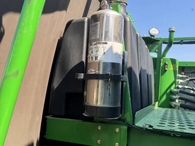 2010-john-deere-2010-image-46