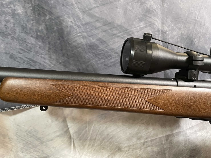 #4453-•-savage-93r17-17-hmr-bolt-action-rifle,-sn:-4161682-image-19