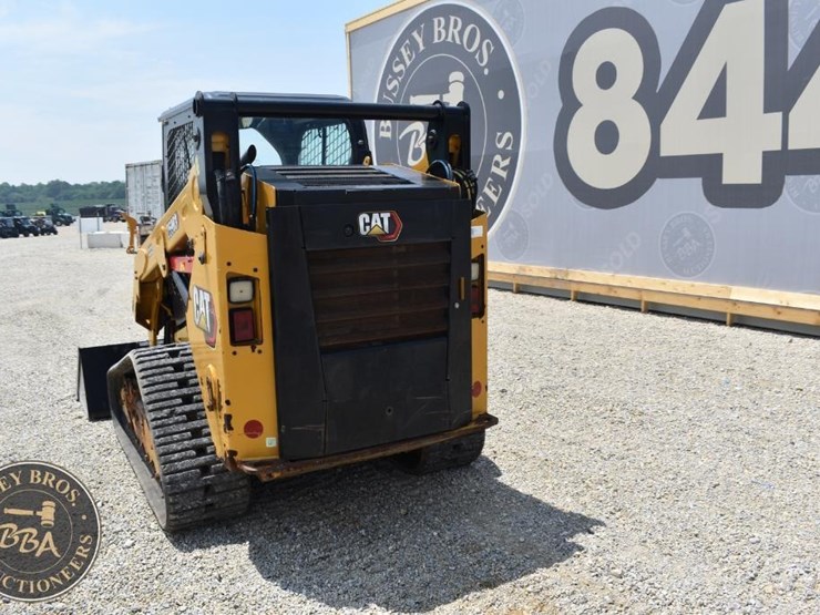 2021-caterpillar-262d3-image-8