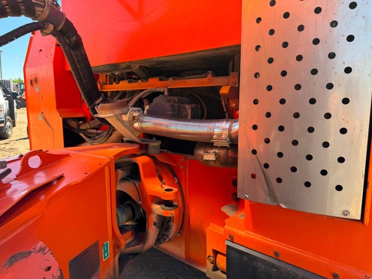 2014-doosan-da30-image-31