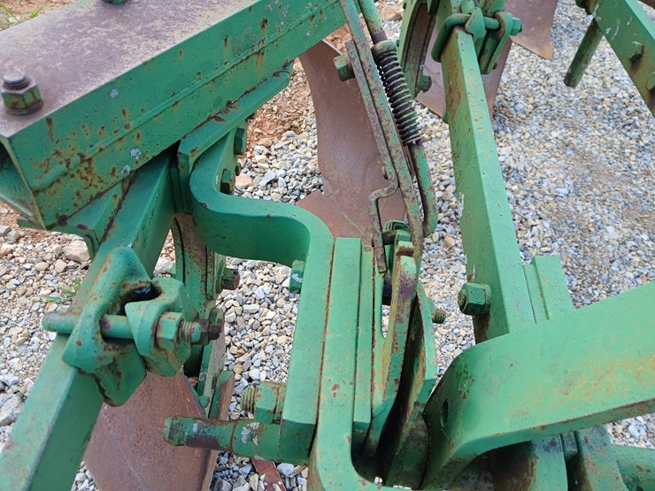#20857-•-4-bottom-john-deere-plow-3-point-hitch-image-10