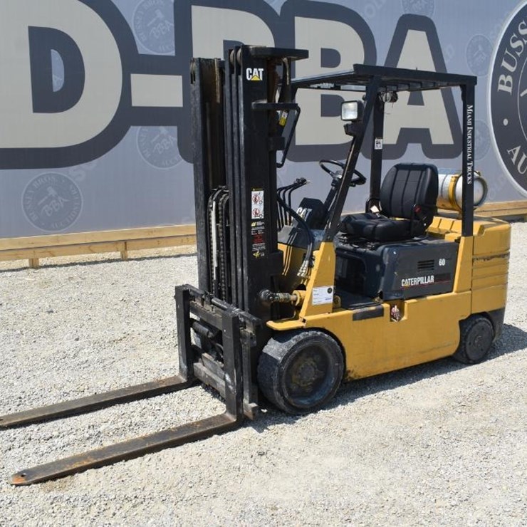 1996 CATERPILLAR GC30