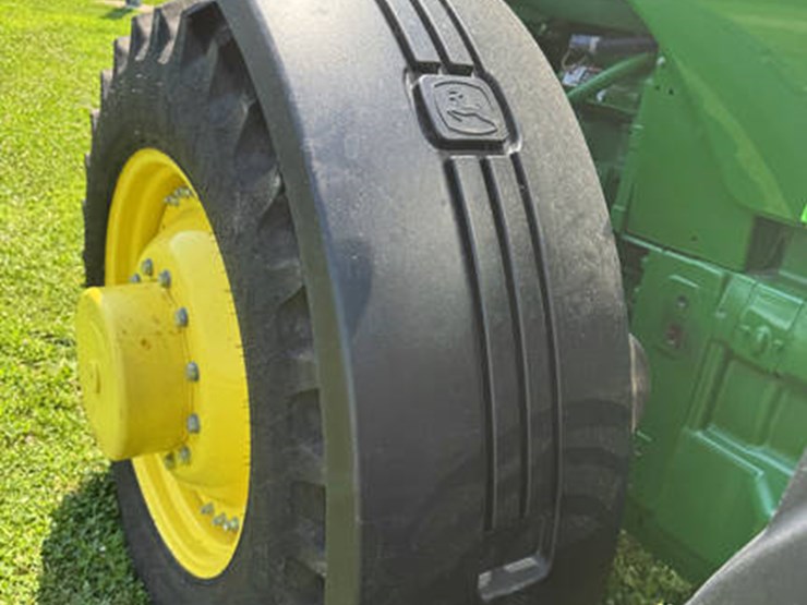2014-john-deere-8270r-image-33