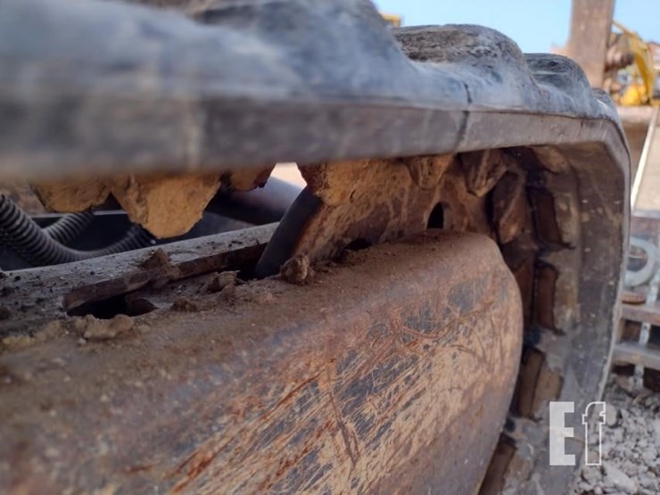 2012-caterpillar-300.9d-image-38