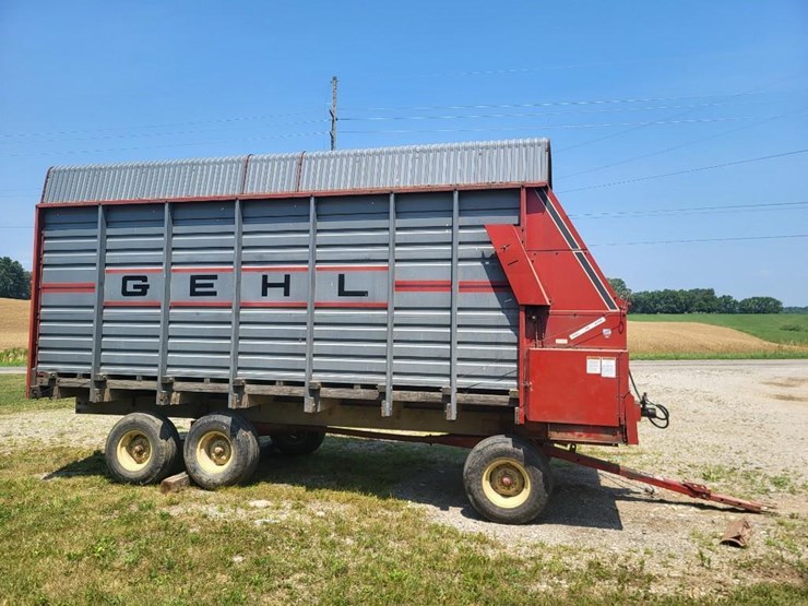 gehl-970-image-2