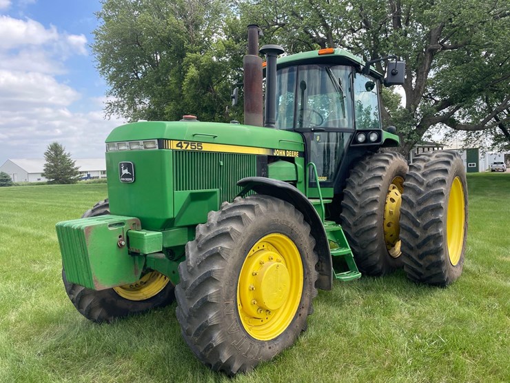 john-deere-4755-image-2