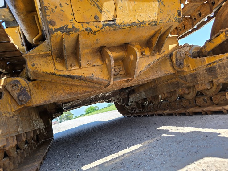 2005-caterpillar-953c-image-99