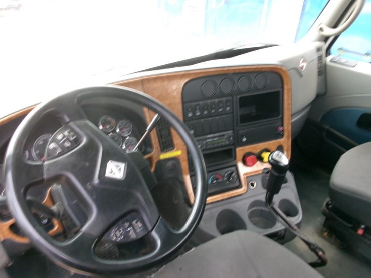 2009-international-prostar-image-10