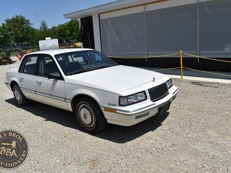 1991-buick-skylark-37415-image-16